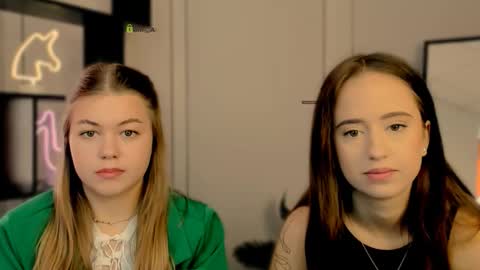 mia_moah online show from October 2025 08:26:02 AM