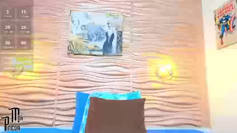 Snapshot of mia_pineda chatting on September 2025 05:17:01 PM Mariana online show from September 2025 05:17:01 PM