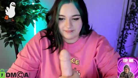 Mia online show from March 2026 01:23:02 AM