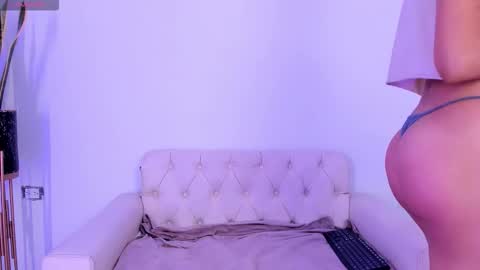 mia online show from February 2026 05:25:02 AM