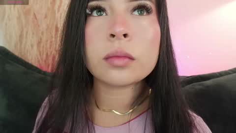 Snapshot of mia_roux1 chatting on June 2026 01:32:02 AM Mia online show from June 2026 01:32:02 AM