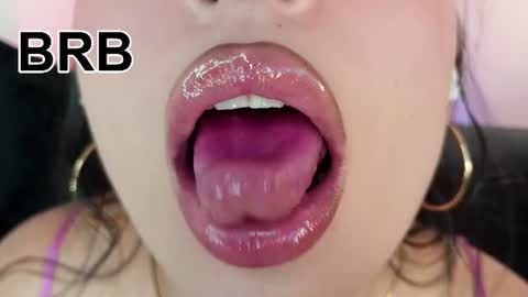 Snapshot of mia_roux1 chatting on July 2026 10:45:01 PM Mia online show from July 2026 10:45:01 PM