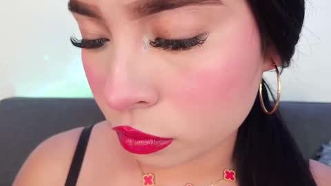 Snapshot of mia_roux13 chatting on September 2025 08:53:02 PM Mia Roux online show from September 2025 08:53:02 PM