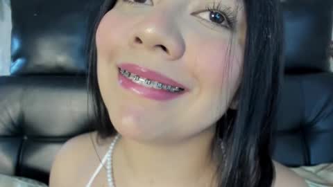 Snapshot of mia_roux13 chatting on November 2025 02:32:01 AM Mia Roux online show from November 2025 02:32:01 AM