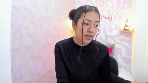 Snapshot of mia_scarlet7 chatting on May 2026 12:44:02 PM Mia . online show from May 2026 12:44:02 PM