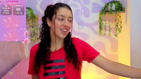 Snapshot of mia_scarlet7 chatting on July 2026 01:17:02 PM Mia . online show from July 2026 01:17:02 PM