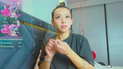 Mia online show from February 2025 11:30:01 AM