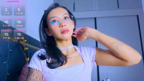 Snapshot of mia_sirenia chatting on January 2026 11:35:01 AM Mia online show from January 2026 11:35:01 AM