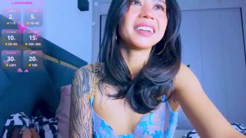 Snapshot of mia_sirenia chatting on February 2026 12:20:02 PM Mia online show from February 2026 12:20:02 PM