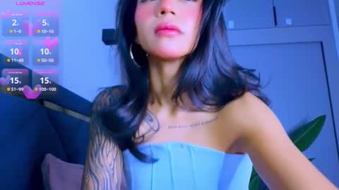 Snapshot of mia_sirenia chatting on February 2026 02:57:01 PM Mia online show from February 2026 02:57:01 PM