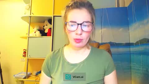 Snapshot of mia_sunnyy chatting on November 2025 12:51:01 PM Mia. online show from November 2025 12:51:01 PM