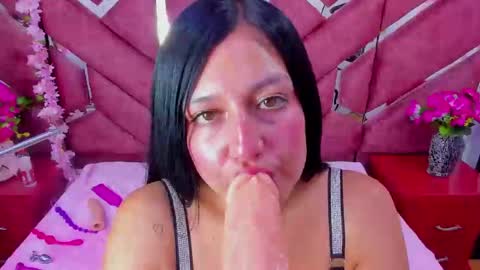 Snapshot of mia_sweett69 chatting on October 2025 09:22:01 PM mia sweett69 online show from October 2025 09:22:01 PM