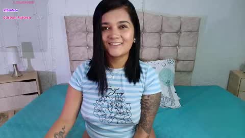 Mia  online show from November 2025 03:37:02 AM