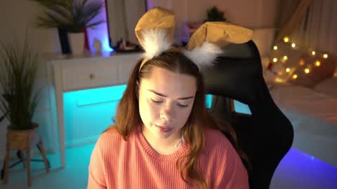 VixenMia online show from February 2025 03:30:01 AM