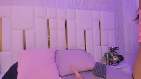 Snapshot of mia_vy chatting on October 2025 02:58:02 AM mia_vy online show from October 2025 02:58:02 AM