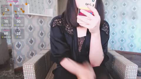 mia_wallase online show from November 2025 10:48:02 AM