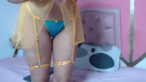 Snapshot of mia_wilsom chatting on October 2025 11:55:02 AM Mia online show from October 2025 11:55:02 AM