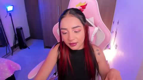 Snapshot of miaa_06 chatting on January 2026 01:42:02 AM mia nicolle online show from January 2026 01:42:02 AM