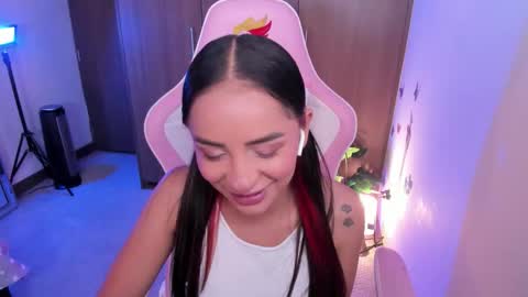 Snapshot of miaa_06 chatting on January 2026 03:01:01 AM mia nicolle online show from January 2026 03:01:01 AM