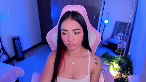 Snapshot of miaa_06 chatting on February 2026 03:10:01 AM mia nicolle online show from February 2026 03:10:01 AM