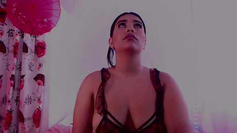 Snapshot of miaa_cameron1 chatting on December 2024 02:19:02 PM Mia online show from December 2024 02:19:02 PM