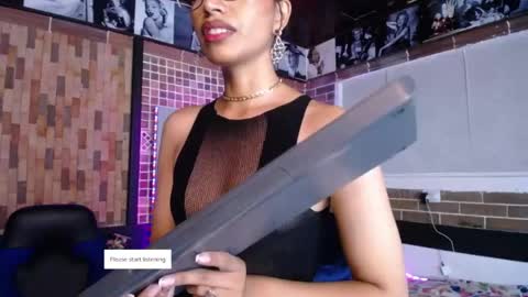 Snapshot of miaa_ferrari1 chatting on May 2026 10:42:01 AM MIA online show from May 2026 10:42:01 AM