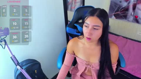       online show from November 2025 03:23:01 PM