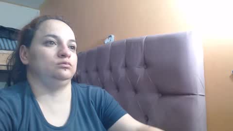 Snapshot of miaabrownn chatting on December 2024 06:41:01 AM MIA online show from December 2024 06:41:01 AM