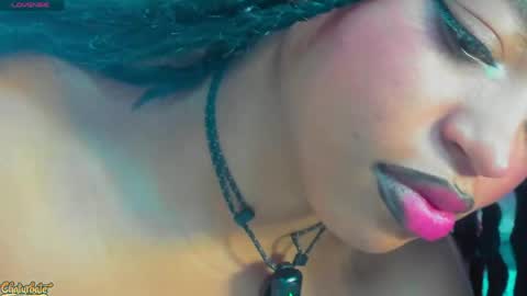 miaakittyy online show from May 2026 11:38:01 AM