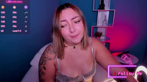 Snapshot of miaawild chatting on February 2025 12:28:01 AM Andrea online show from February 2025 12:28:01 AM