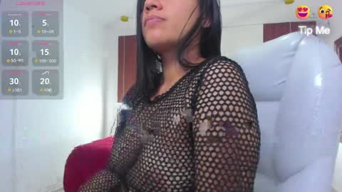 Snapshot of miabrunette23 chatting on April 2026 03:42:02 AM MIA online show from April 2026 03:42:02 AM
