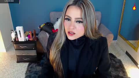 MiaCarper online show from March 2025 01:04:01 AM