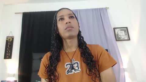 Snapshot of miacoock chatting on November 2025 12:31:02 PM MiaCoock online show from November 2025 12:31:02 PM