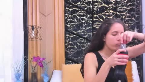 MiaCours online show from March 2026 07:09:01 PM