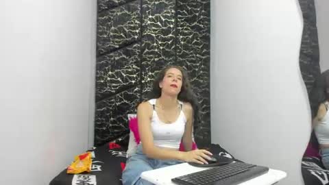 MiaCours online show from June 2026 01:54:01 PM