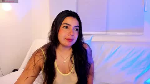 IG Yojanagomez  online show from March 2026 11:05:02 AM