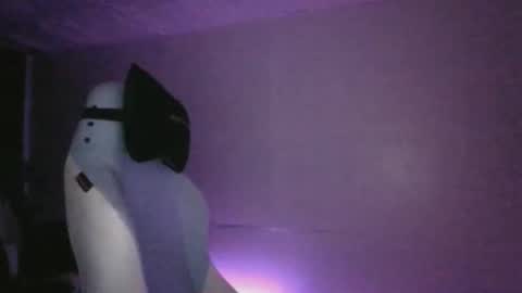 miaellababy online show from January 2026 12:56:01 AM