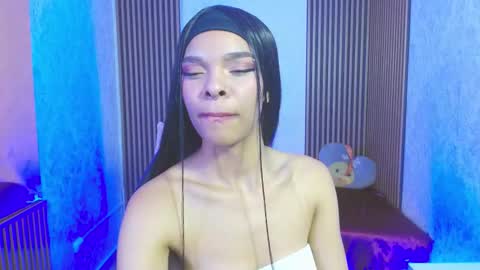 Snapshot of miagates_tay chatting on November 2025 06:46:01 AM Mia online show from November 2025 06:46:01 AM