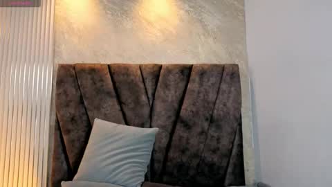 miagomezx online show from February 2026 08:25:02 PM