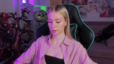 Snapshot of miagraces chatting on November 2025 05:34:01 PM Mia online show from November 2025 05:34:01 PM