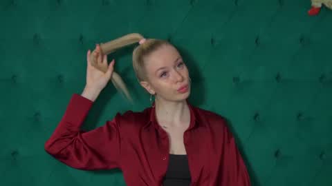 Snapshot of miagraces chatting on December 2025 05:24:02 AM Mia online show from December 2025 05:24:02 AM