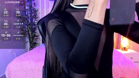 Snapshot of miah_connor chatting on January 2025 03:06:02 AM Mia Connor online show from January 2025 03:06:02 AM