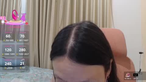 miahchan68 online show from December 2025 03:07:01 PM