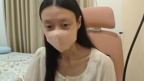 miahchan68 online show from April 2026 02:36:02 PM