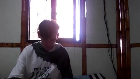 Mia  Sam online show from October 2025 06:41:02 PM