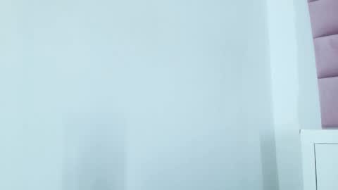 miajhonsonx online show from March 2026 02:04:02 AM