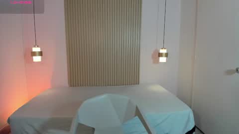 mialane3 online show from June 2026 12:18:02 PM