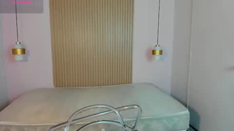 mialane3 online show from June 2026 11:24:02 AM