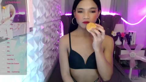 miamalkovax online show from June 2026 04:28:01 PM