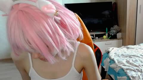 Snapshot of miameowkiss chatting on April 2026 07:24:02 AM Mia online show from April 2026 07:24:02 AM